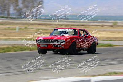 media/Apr-30-2022-CalClub SCCA (Sat) [[98b58ad398]]/Around the Pits/